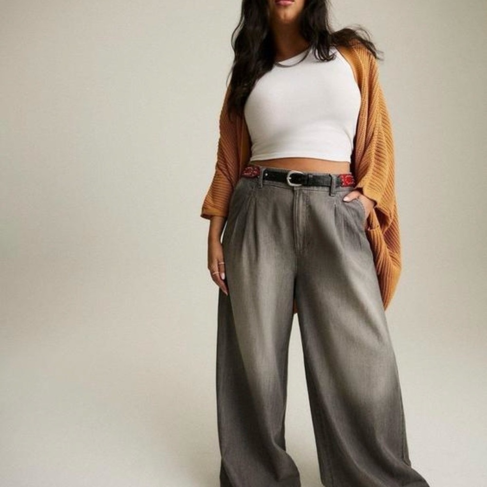 Torrid Festi High-Rise Wide Leg Denim Trouser
